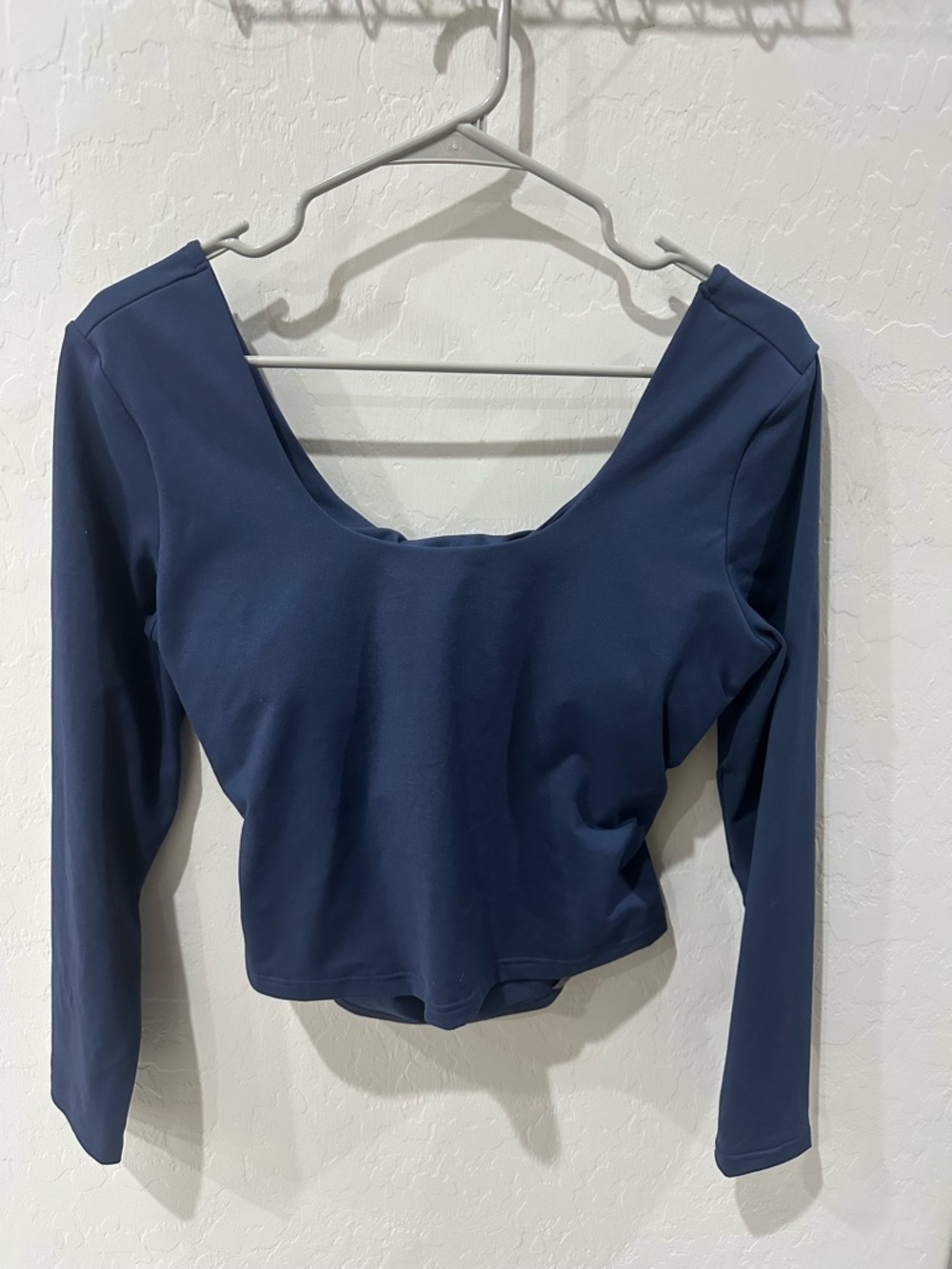 Women’s Navy Long Sleeve Scoop Neck Top